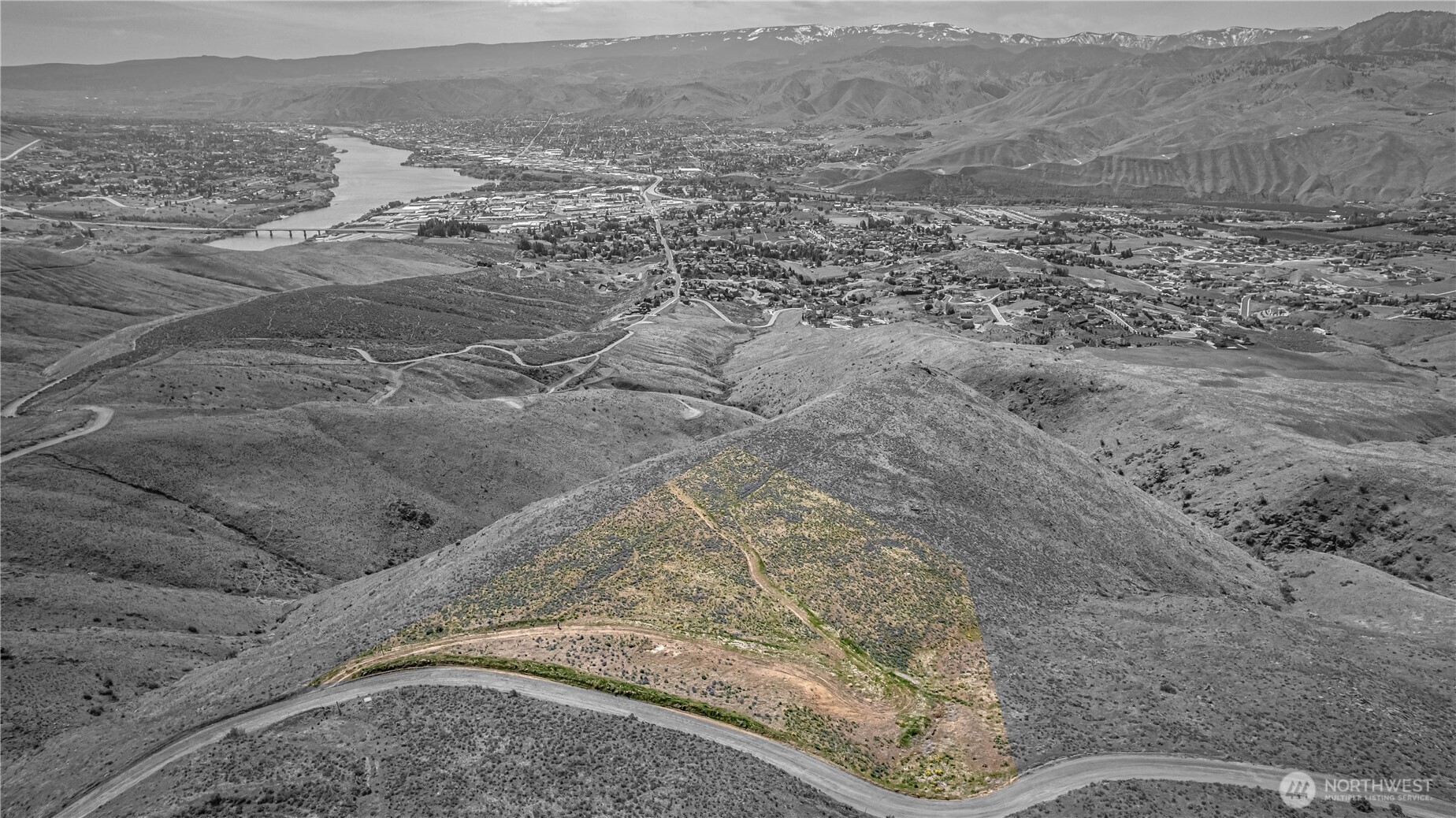 1 Burch Mountain Road Wenatchee, WA 98801 - Photo 2 of 34 a view of a dry yard with wooden fence