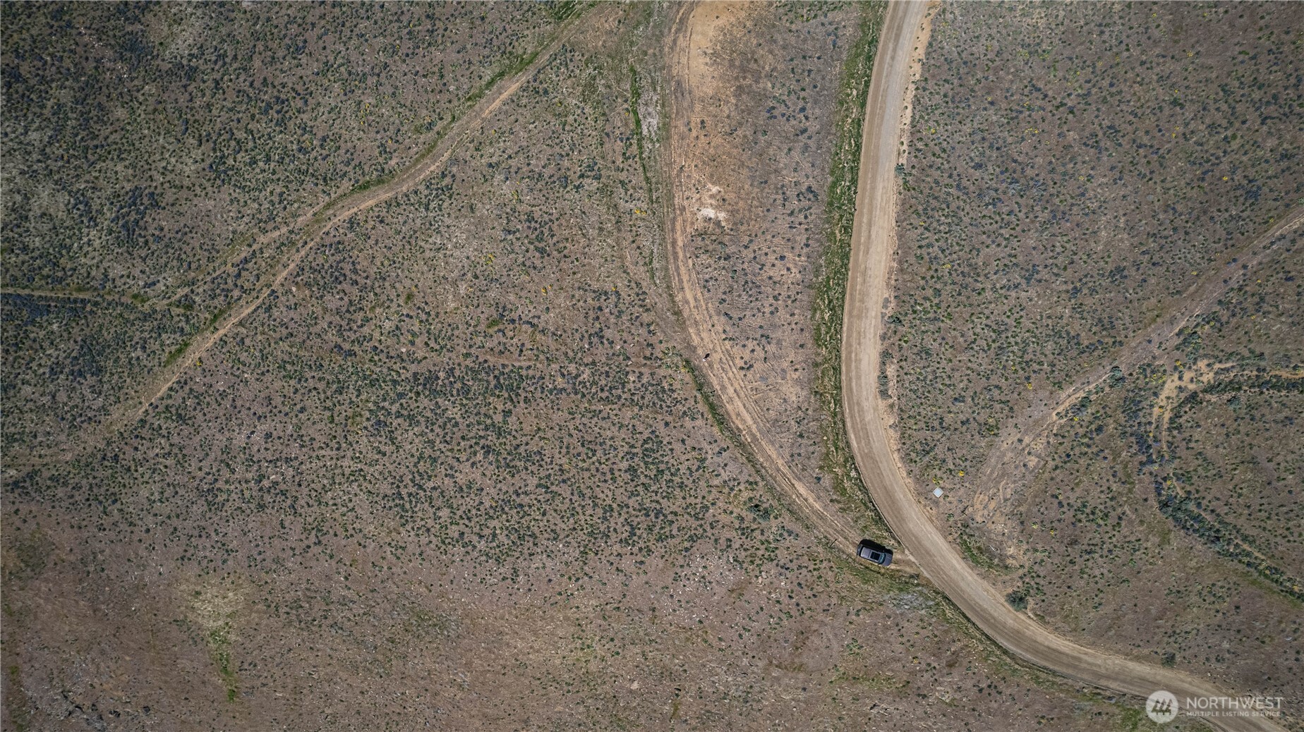 1 Burch Mountain Road Wenatchee, WA 98801 - Photo 21 of 34 a view of a bathtub in a bathroom