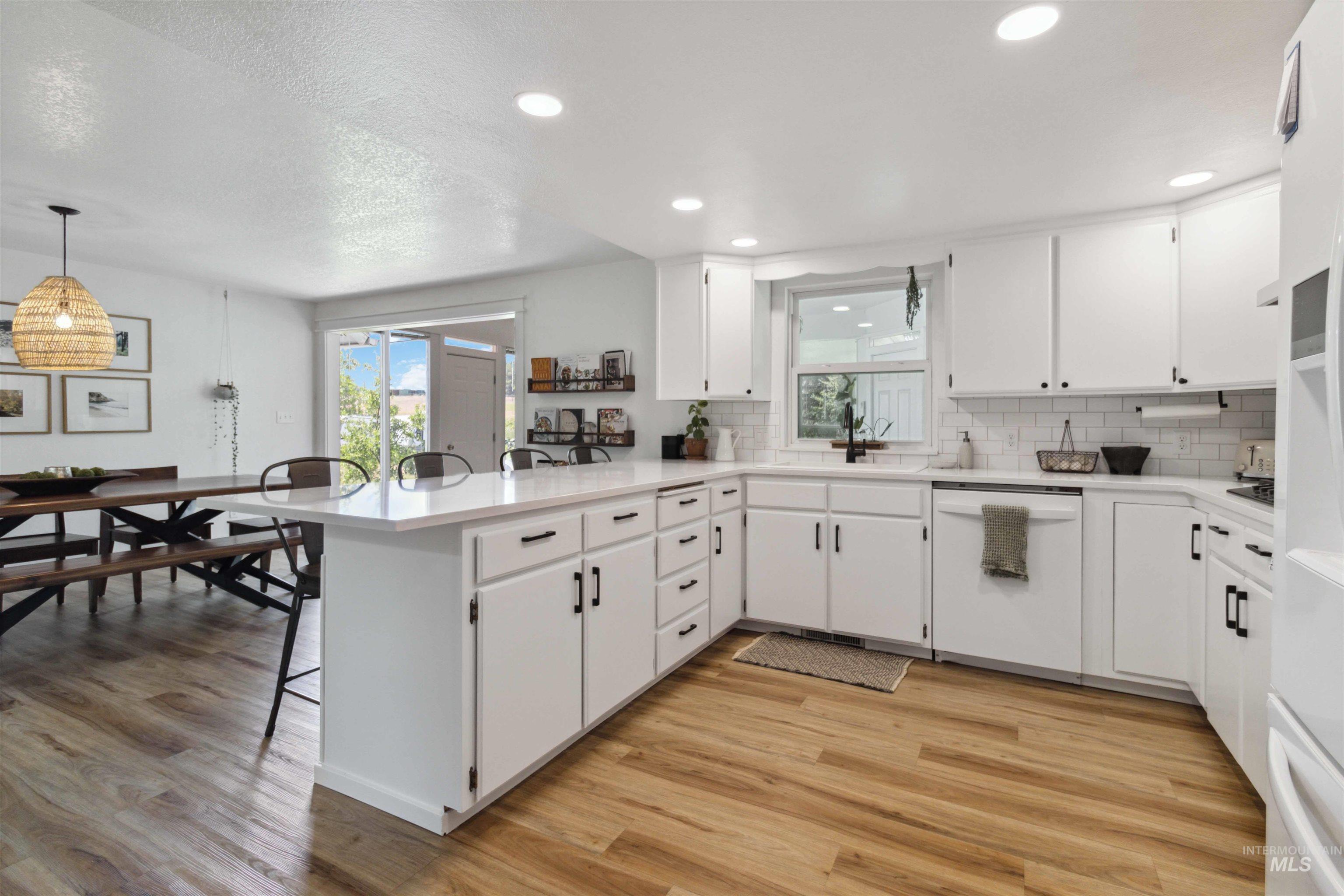 7985 South Cloverdale Road Boise, ID 83709 - Photo 12 of 49