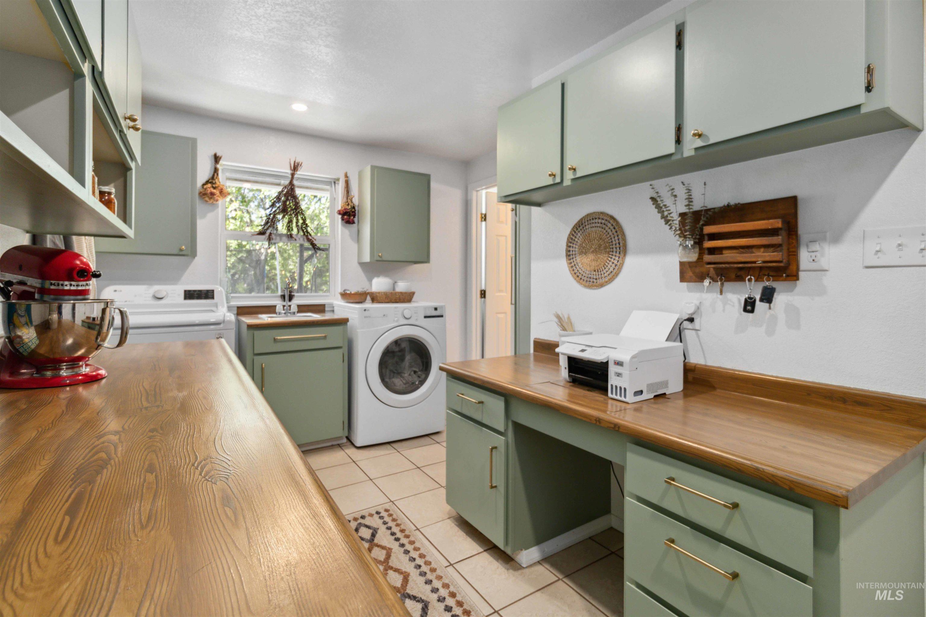 7985 South Cloverdale Road Boise, ID 83709 - Photo 14 of 49