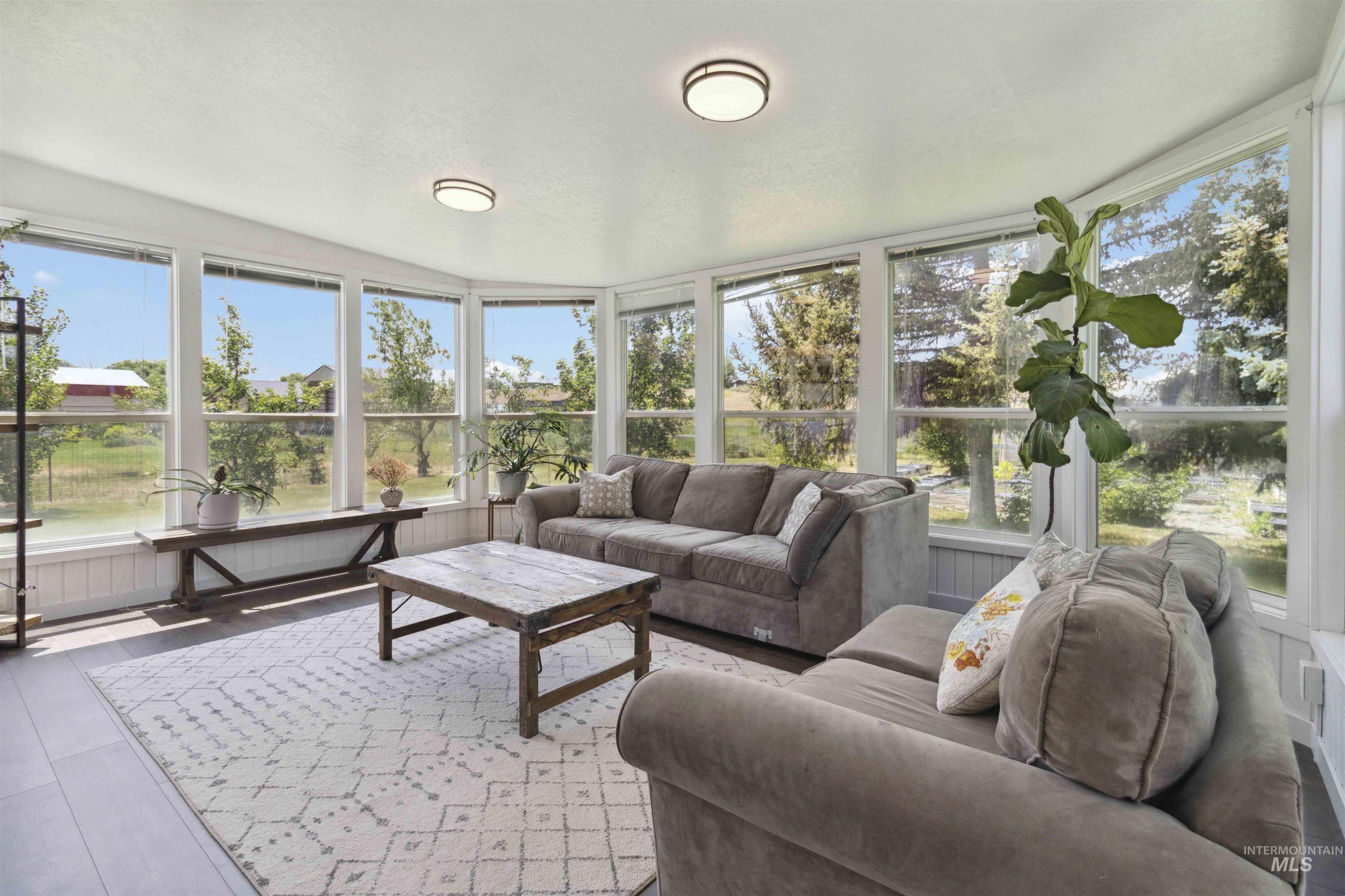 7985 South Cloverdale Road Boise, ID 83709 - Photo 18 of 49