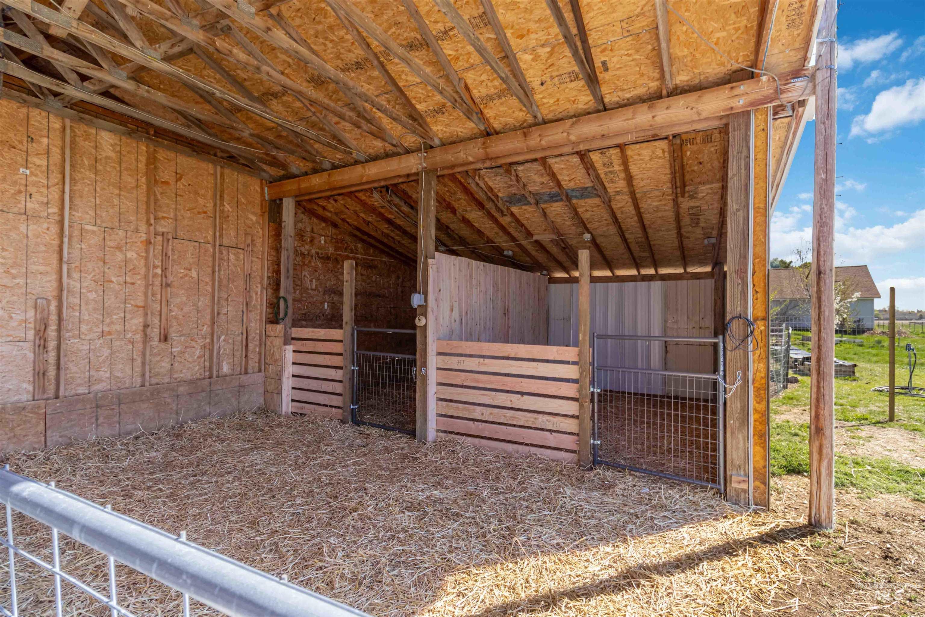 7985 South Cloverdale Road Boise, ID 83709 - Photo 39 of 49