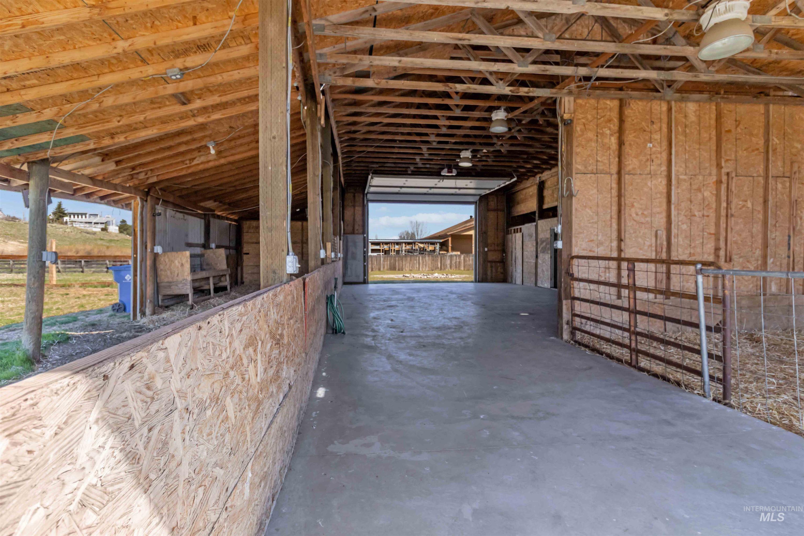 7985 South Cloverdale Road Boise, ID 83709 - Photo 40 of 49