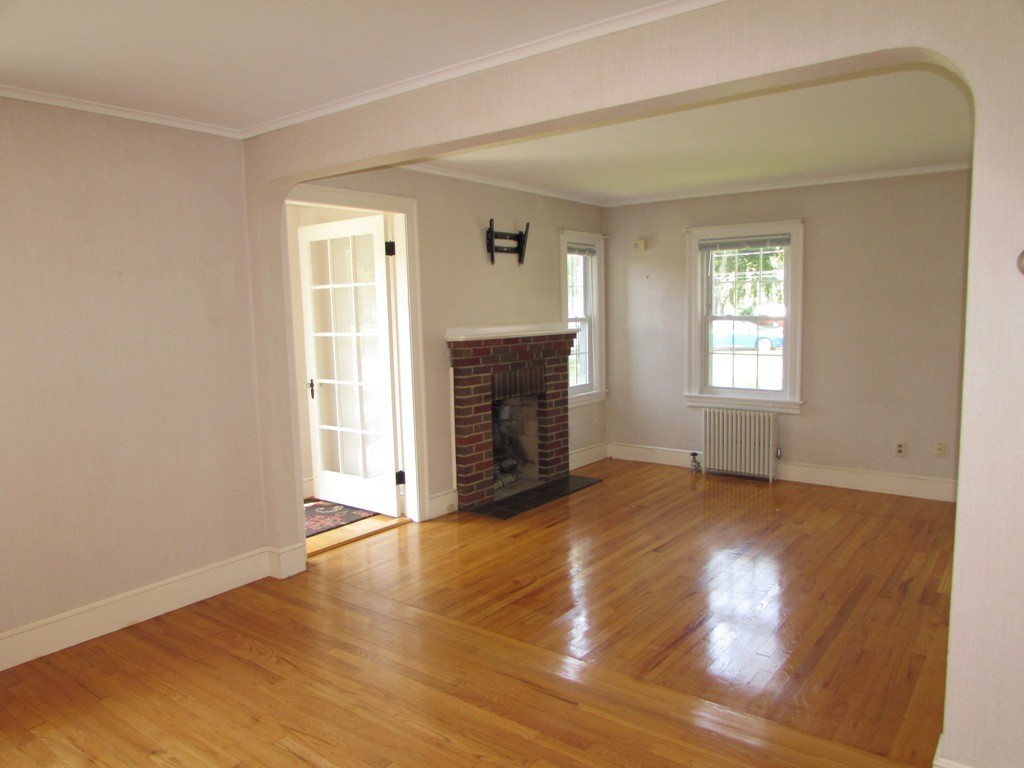 51 Ideal Road Worcester, MA 01604 - Photo 12 of 29 Gallery Image 12