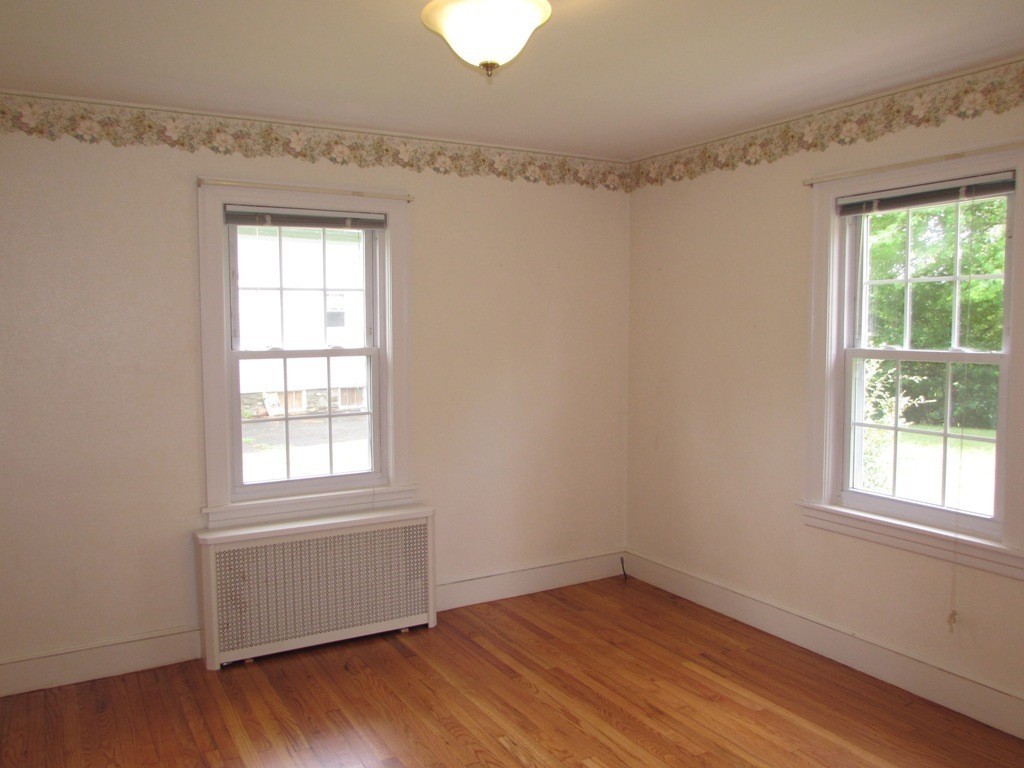 51 Ideal Road Worcester, MA 01604 - Photo 14 of 29 Gallery Image 14