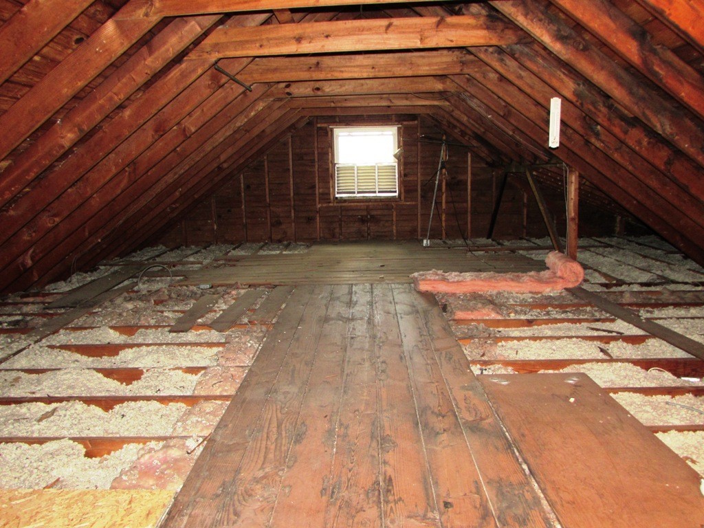 51 Ideal Road Worcester, MA 01604 - Photo 18 of 29 Gallery Image 18