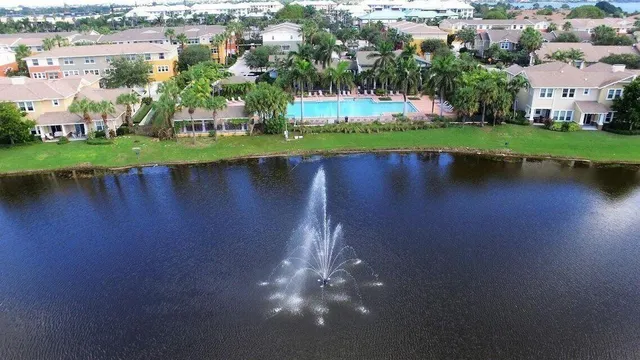$449,900 | 883 Millbrae Court, Unit 1, West Palm Beach, FL 33401