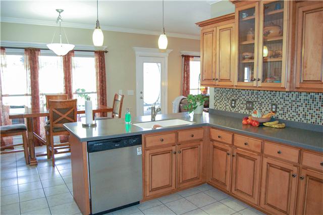 1981 Shell Road Hendersonville, TN 37075 - Photo 7 of 20 Tile kitchen backsplash