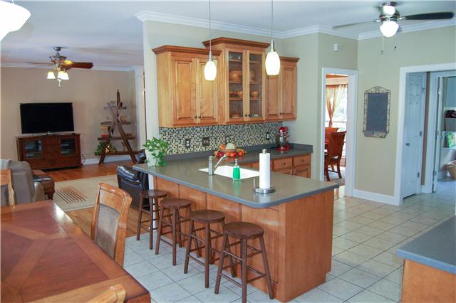 1981 Shell Road Hendersonville, TN 37075 - Photo 8 of 20 Exquisite cabinetry
