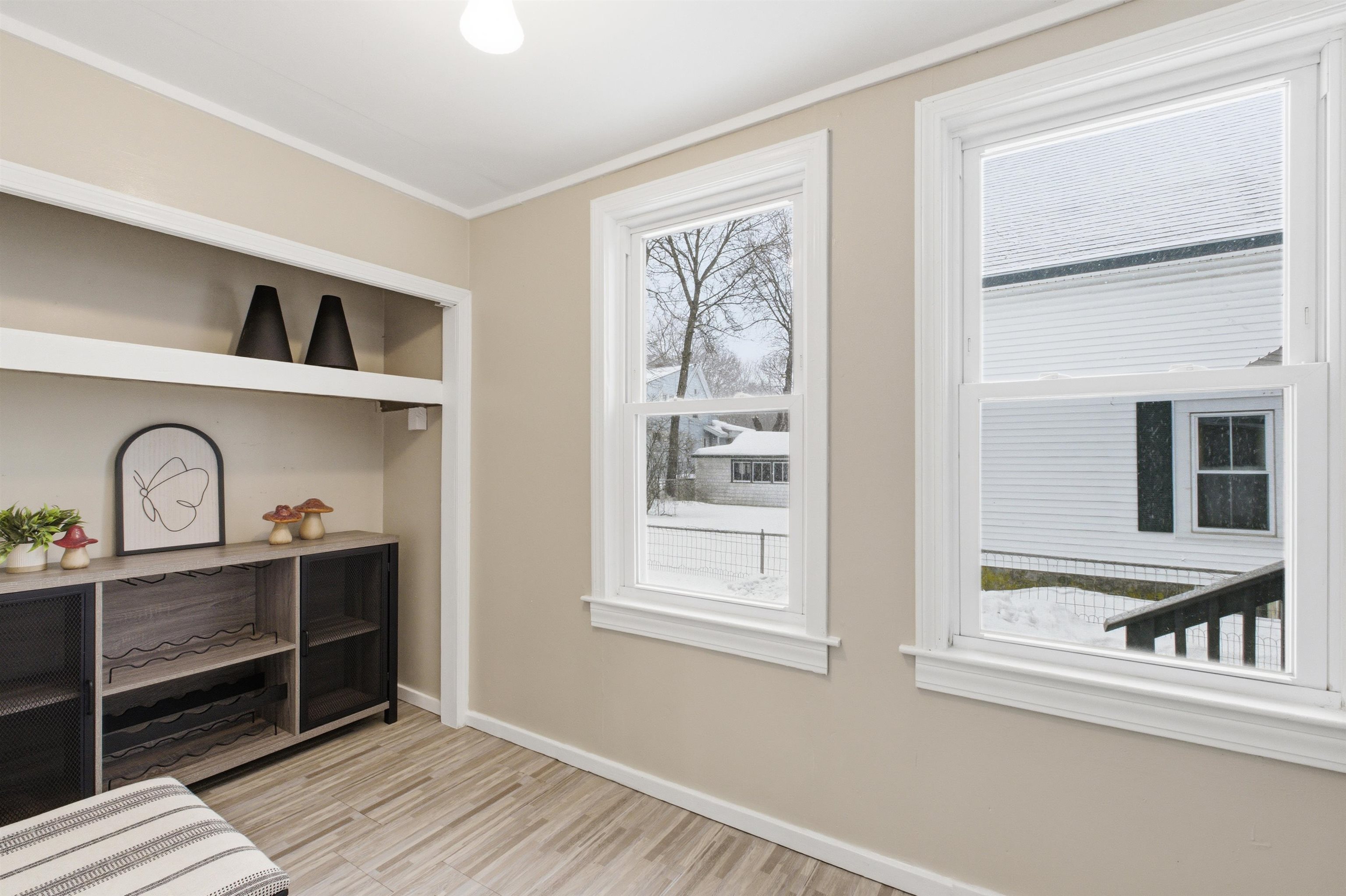 25 Wyman Street Derry, NH 03038 - Photo 13 of 24