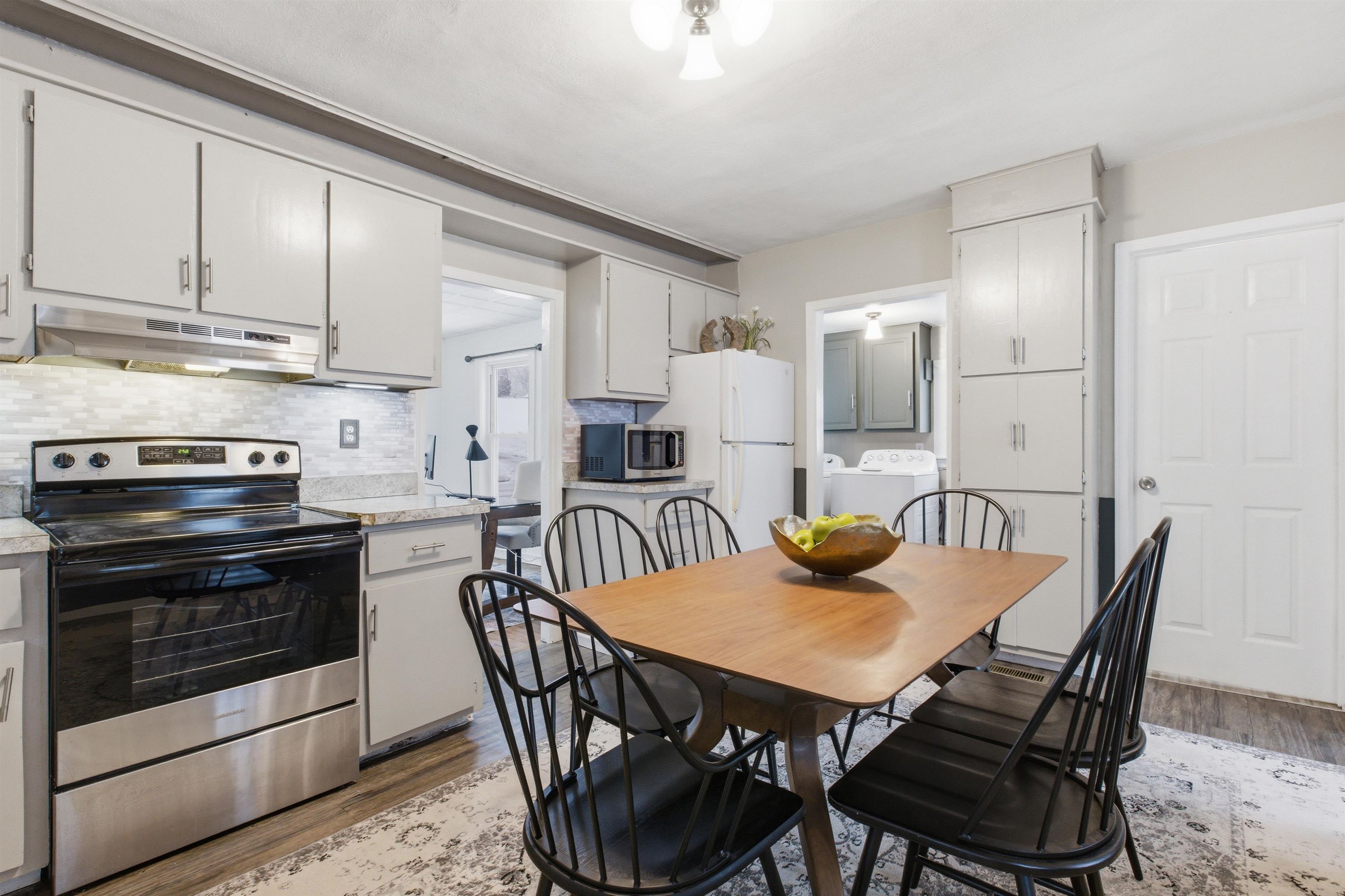 25 Wyman Street Derry, NH 03038 - Photo 10 of 24