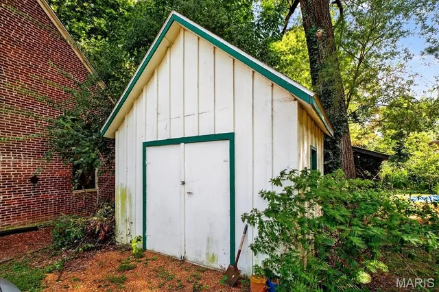 $239,900 | 402 Abend Street, Belleville, IL 62220