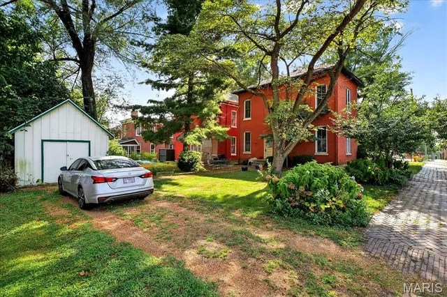 $239,900 | 402 Abend Street, Belleville, IL 62220