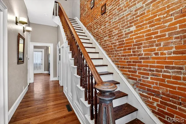 $239,900 | 402 Abend Street, Belleville, IL 62220