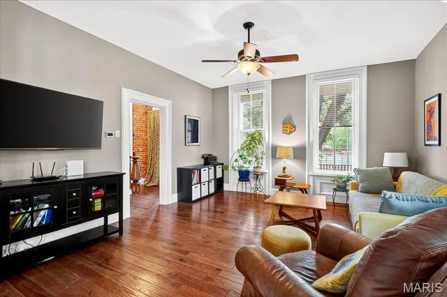 $239,900 | 402 Abend Street, Belleville, IL 62220