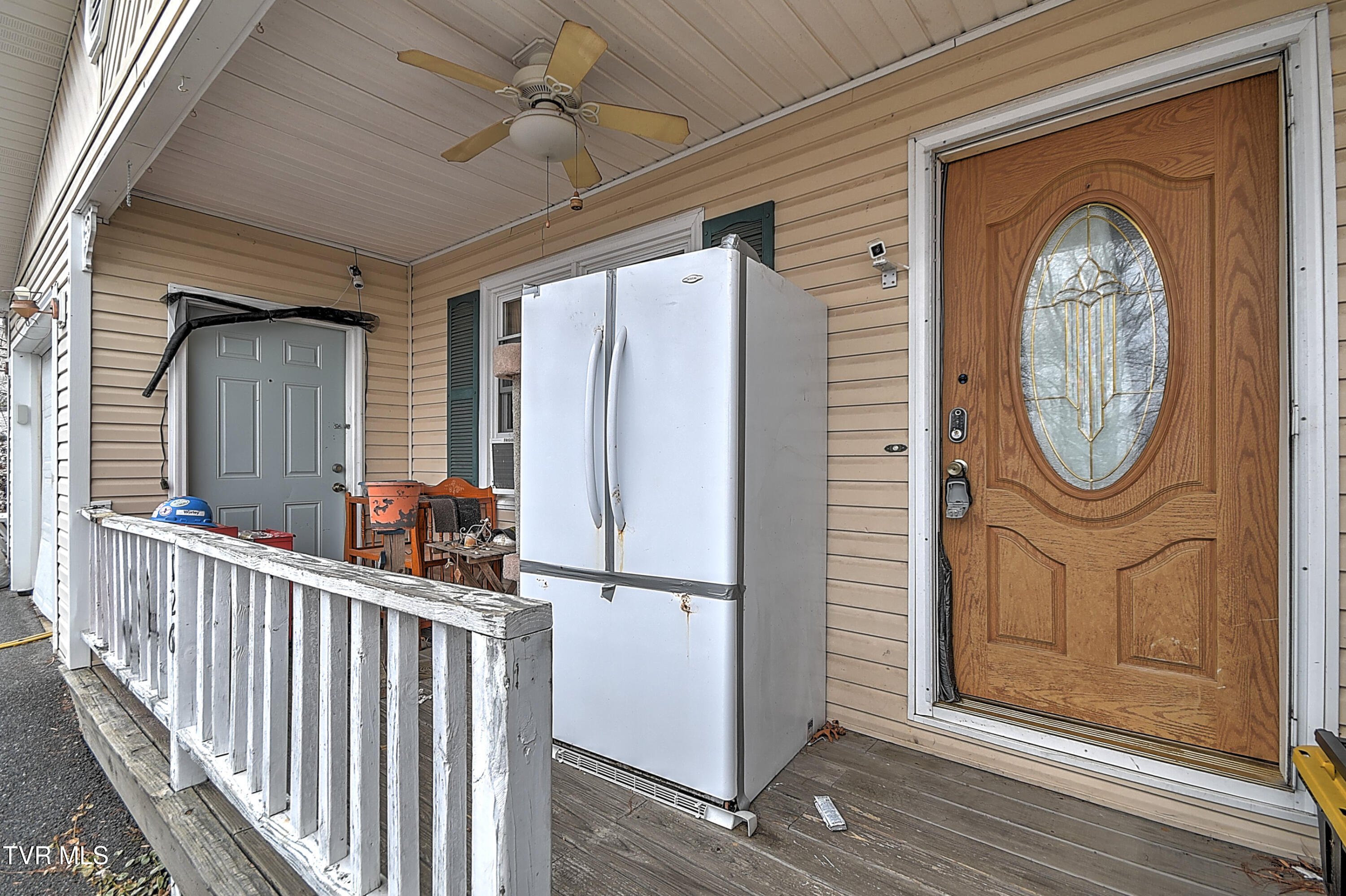 126 Whitehills Road Kingsport, TN 37660 - Photo 4 of 20 126 Whitehills CP-4