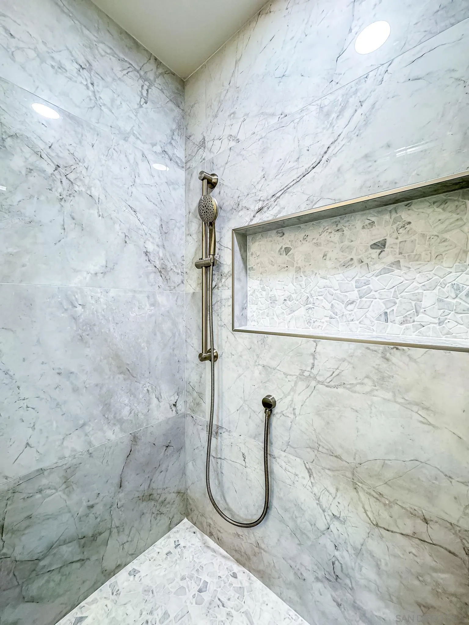 154 Falls View Lane Oceanside, CA 92056 - Photo 24 of 45