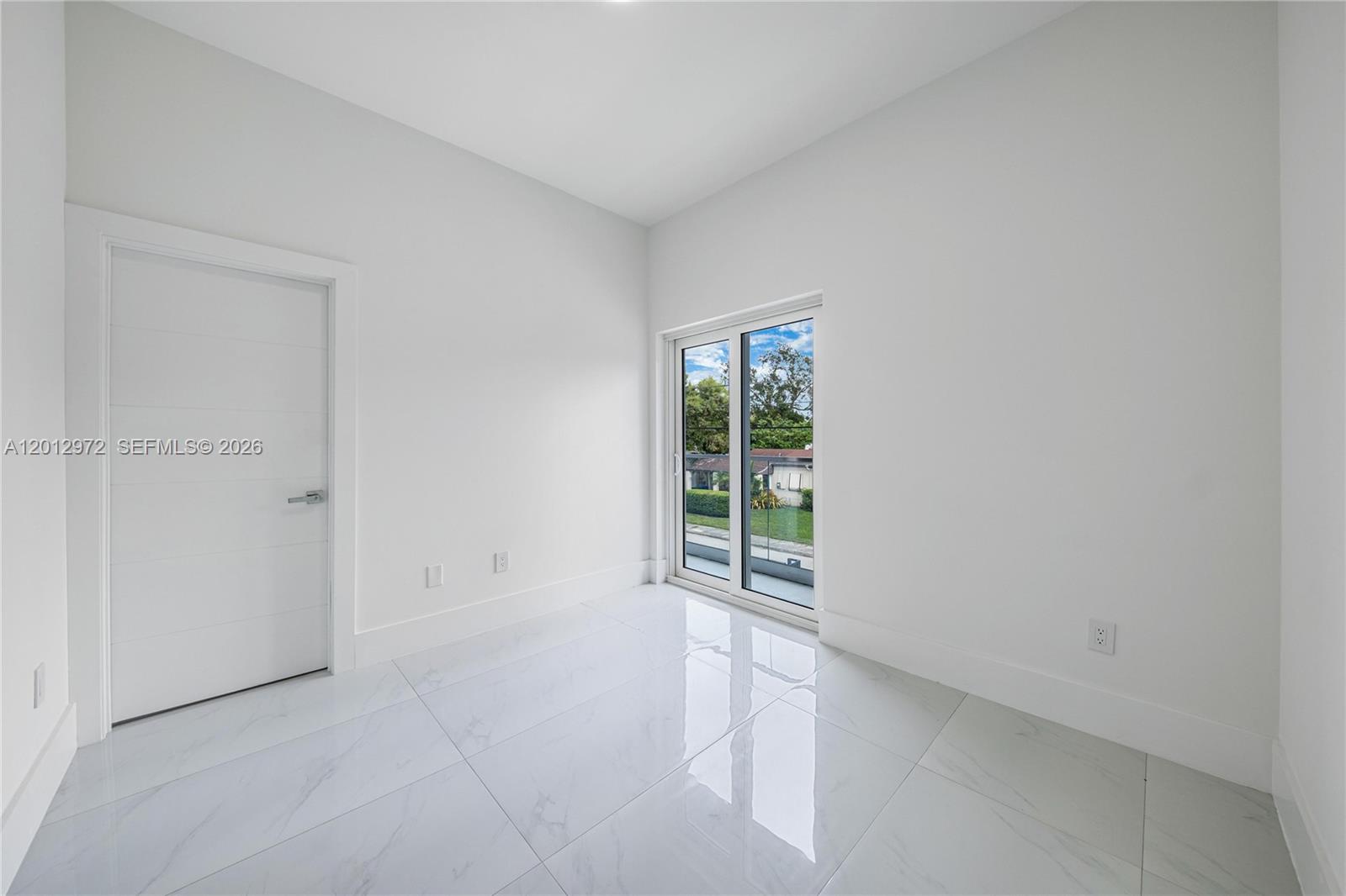 3142 Carter Street, Unit 3142 Miami, FL 33133 - Photo 38 of 41