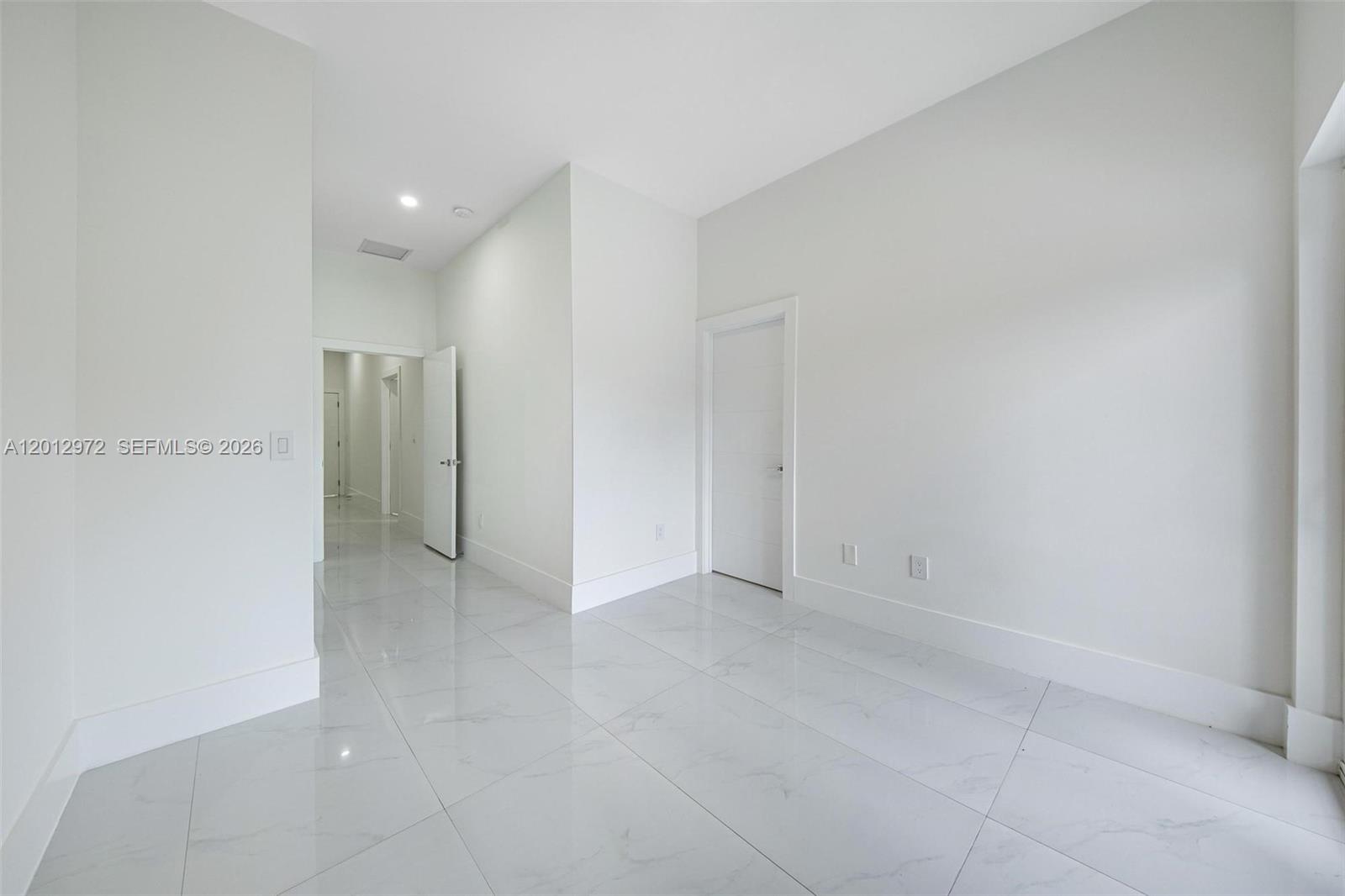 3142 Carter Street, Unit 3142 Miami, FL 33133 - Photo 39 of 41