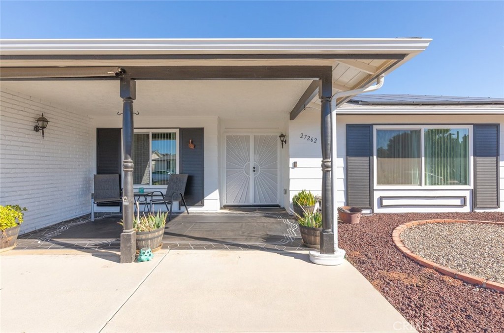27262 Embassy Street Menifee, CA 92586 - Photo 8 of 35 a view of a living room and natural light