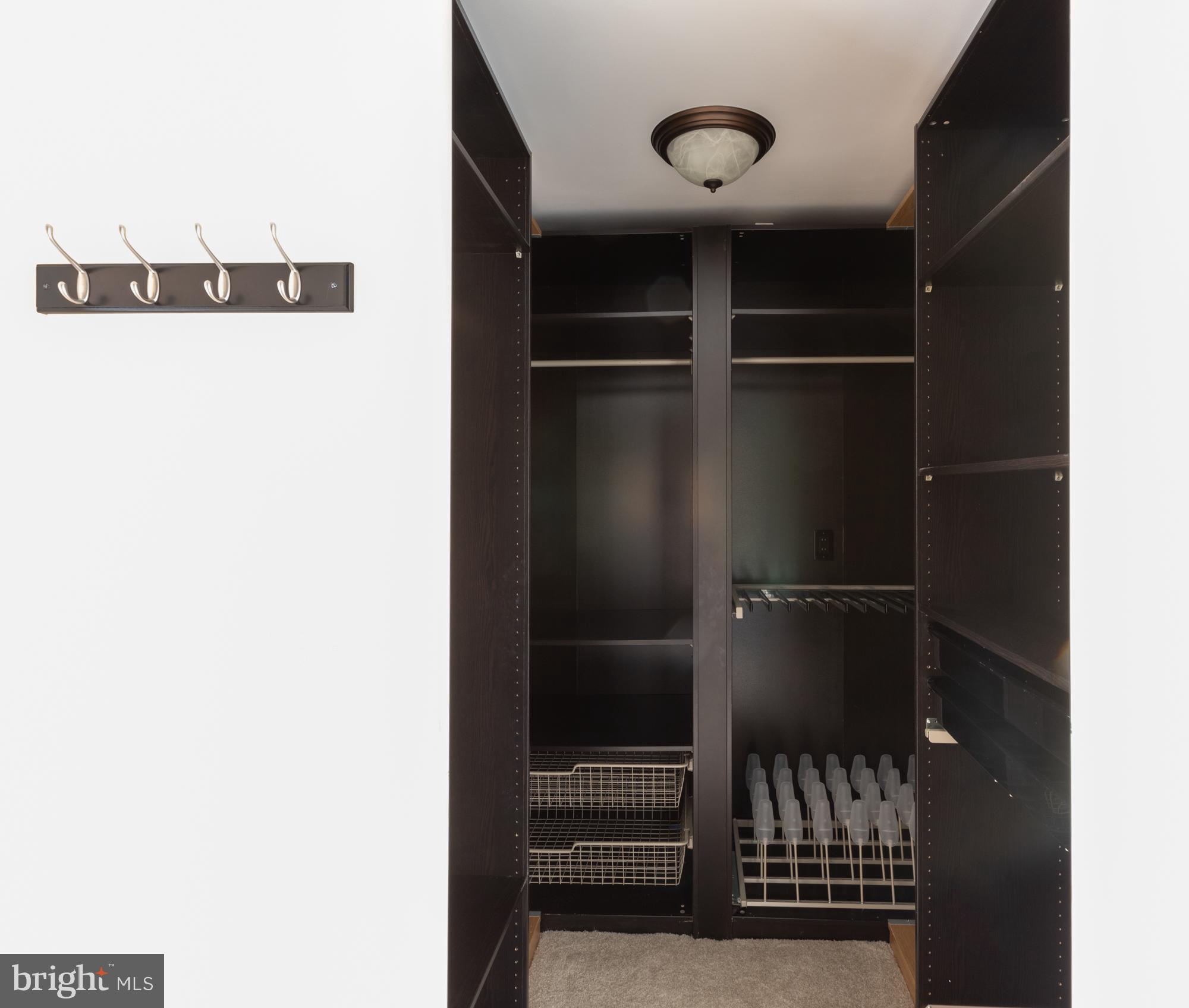 1111 McNeil Lane Silver Spring, MD 20905 - Photo 18 of 58 Gallery Image 18
