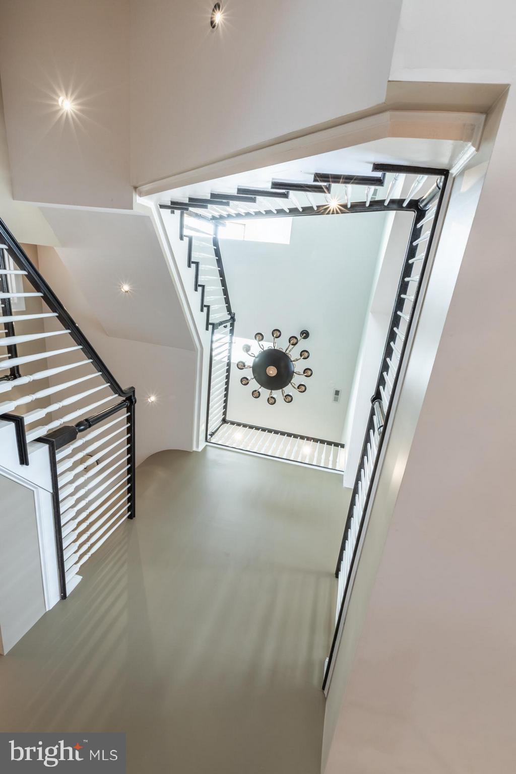 1111 McNeil Lane Silver Spring, MD 20905 - Photo 21 of 58 Gallery Image 21