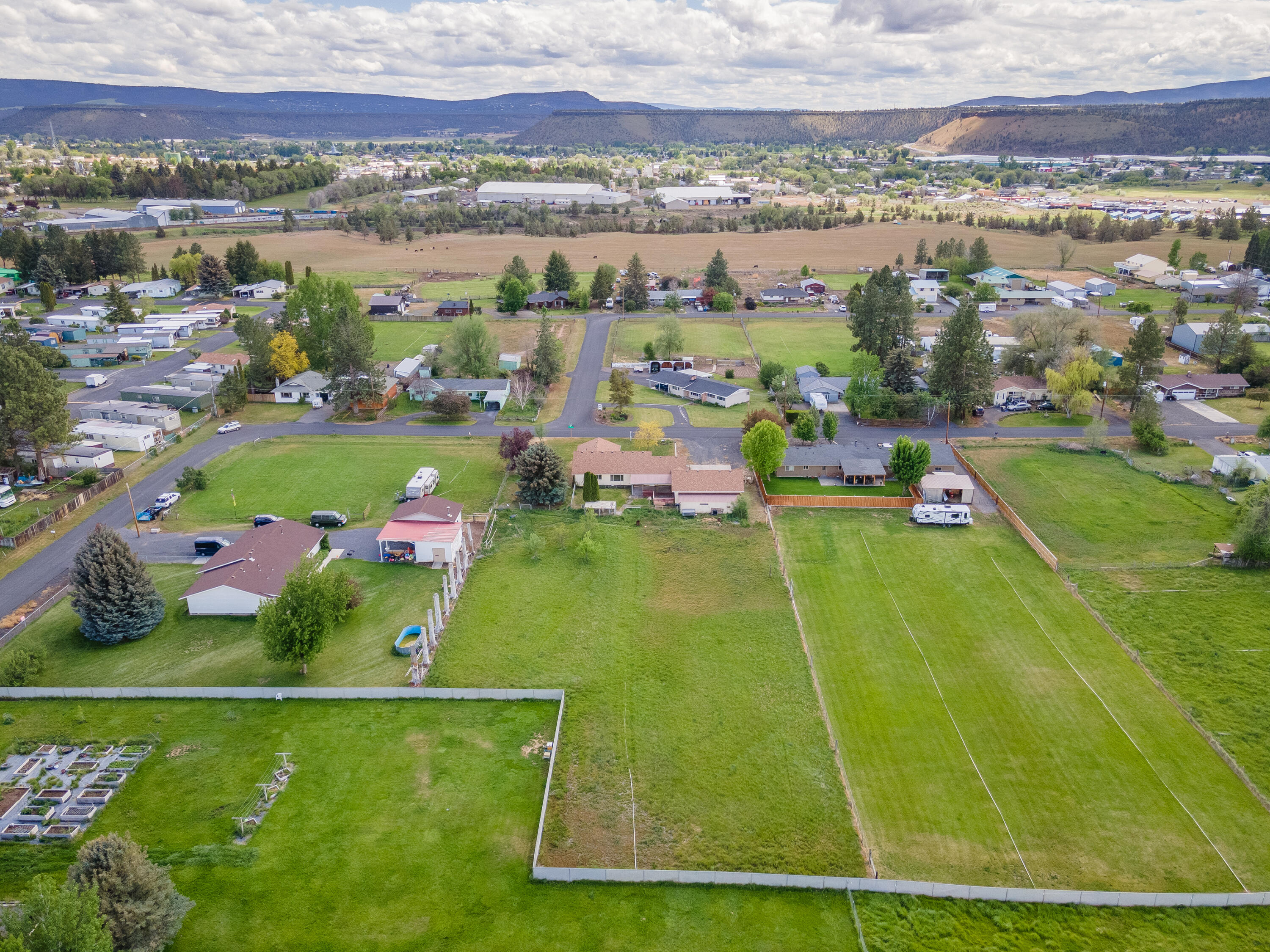 591 Martingale Road Prineville, OR 97754 - Photo 73 of 84 591NWMartingale-DroneShots-23
