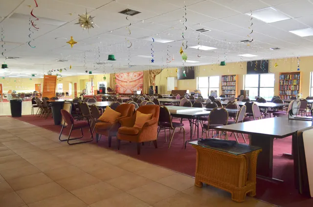 $210,000 | 8031 Southeast Homestead Avenue, Hobe Sound, FL 33455