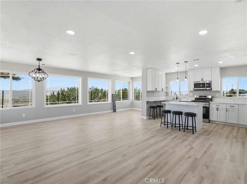 25735 Santa Rosa Road Apple Valley, CA 92308 - Photo 12 of 37