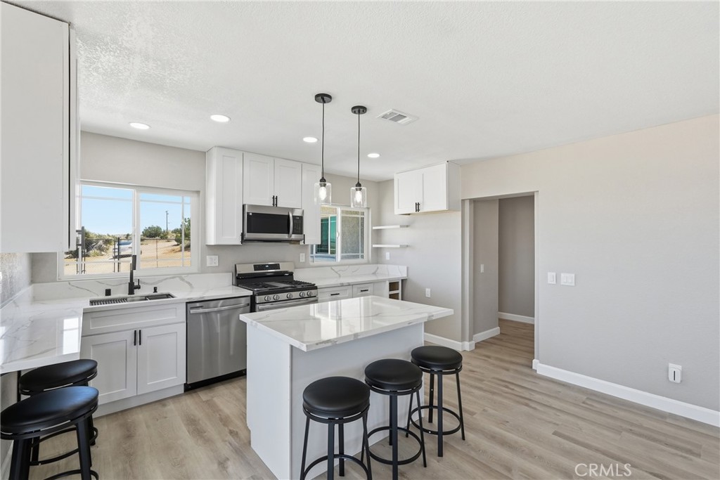 25735 Santa Rosa Road Apple Valley, CA 92308 - Photo 14 of 37