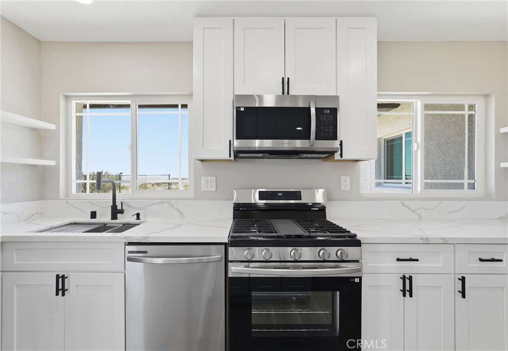 25735 Santa Rosa Road Apple Valley, CA 92308 - Photo 17 of 37