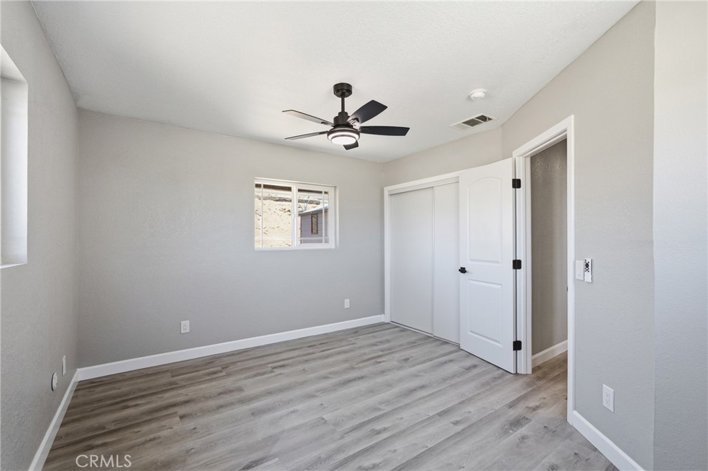25735 Santa Rosa Road Apple Valley, CA 92308 - Photo 20 of 37 Bedroom 1