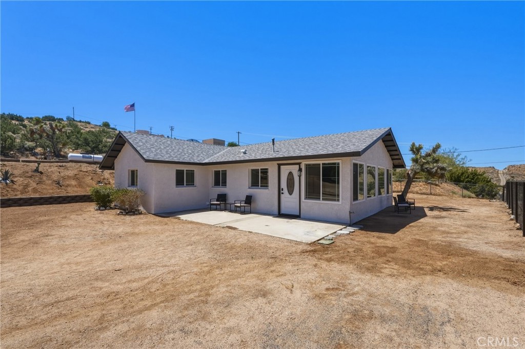 25735 Santa Rosa Road Apple Valley, CA 92308 - Photo 2 of 37