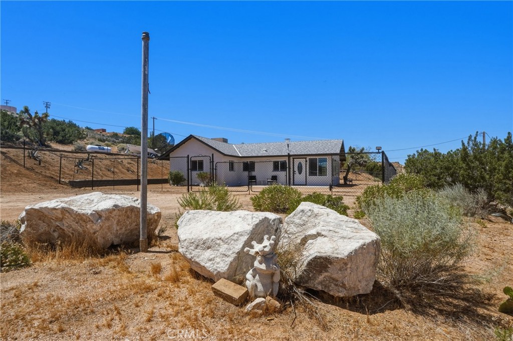 25735 Santa Rosa Road Apple Valley, CA 92308 - Photo 35 of 37