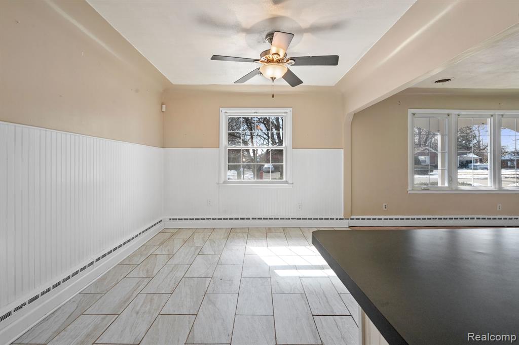 19081 Collinson Avenue Eastpointe, MI 48021 - Photo 13 of 31
