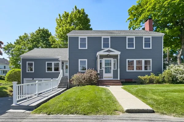 $667,000 | 76 Limerock Street, Rockland, ME 04841