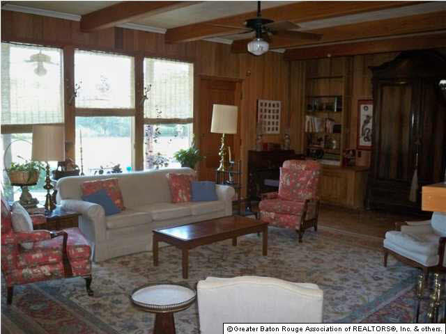 7555 Boyce Drive Baton Rouge, LA 70809 - Photo 3 of 16 Gallery Image 3