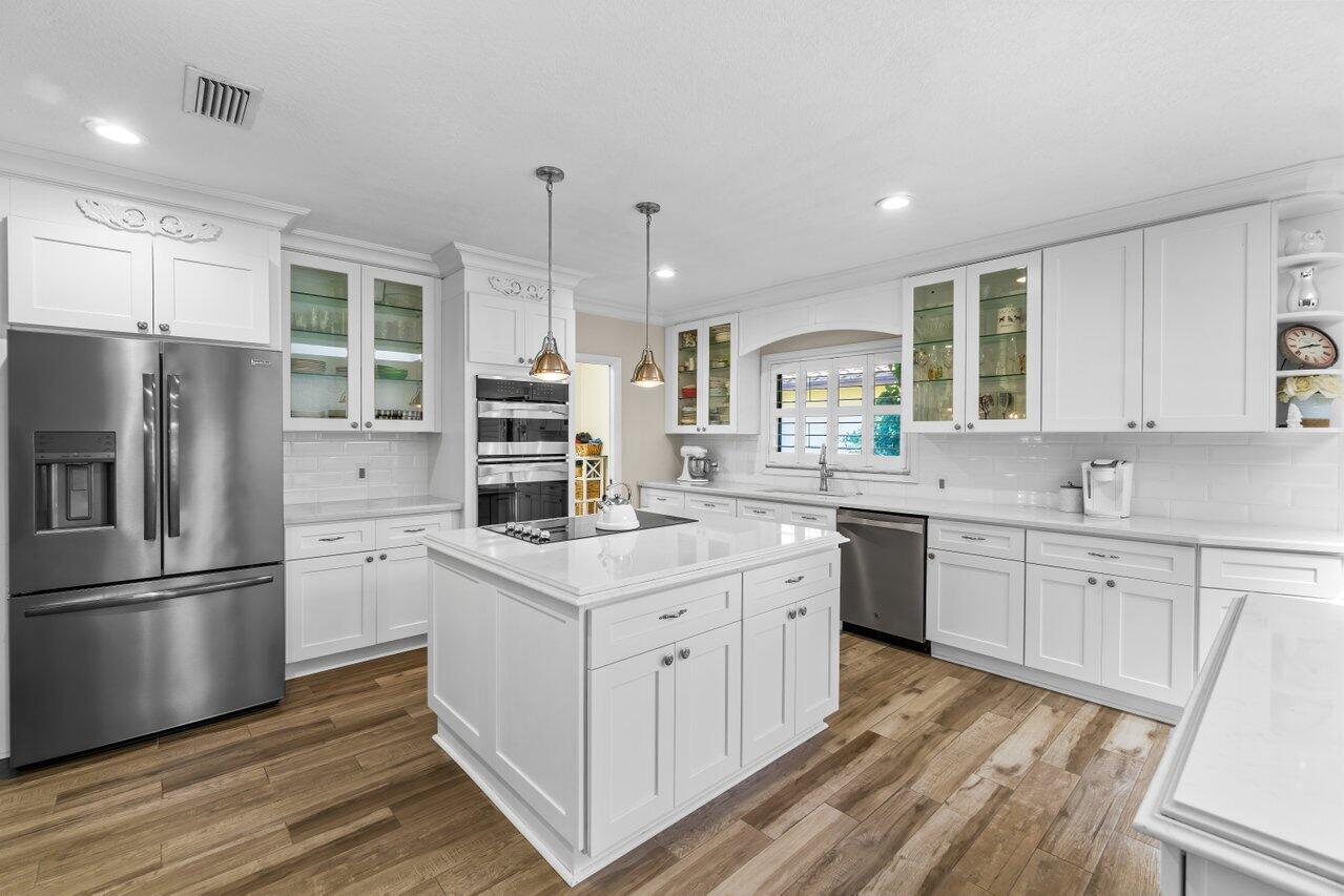 5660 Wind Drift Lane Boca Raton, FL 33433 - Photo 16 of 37 015-5660WindDriftLane-BocaRaton-FL-33433