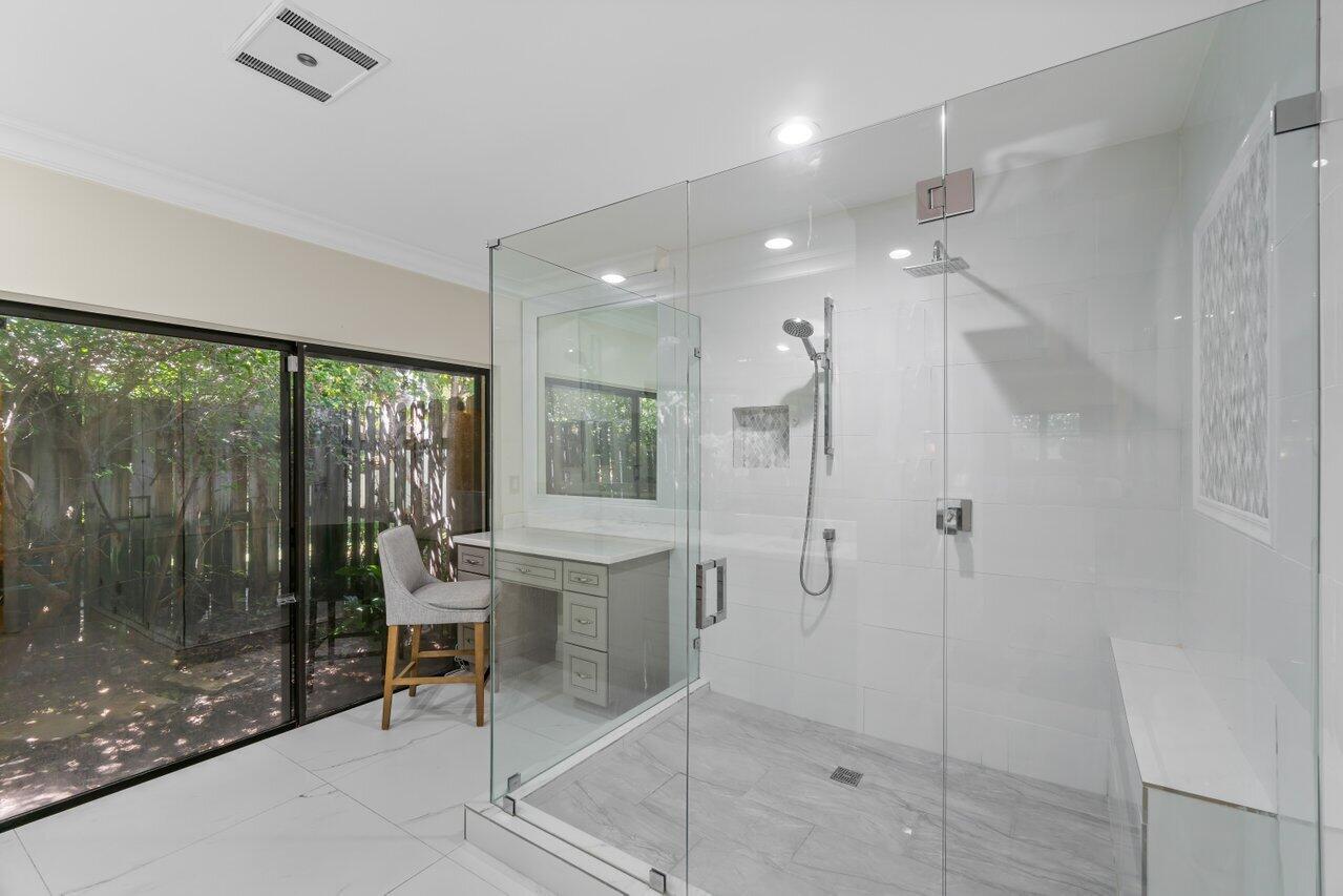 5660 Wind Drift Lane Boca Raton, FL 33433 - Photo 25 of 37 030-5660WindDriftLane-BocaRaton-FL-33433