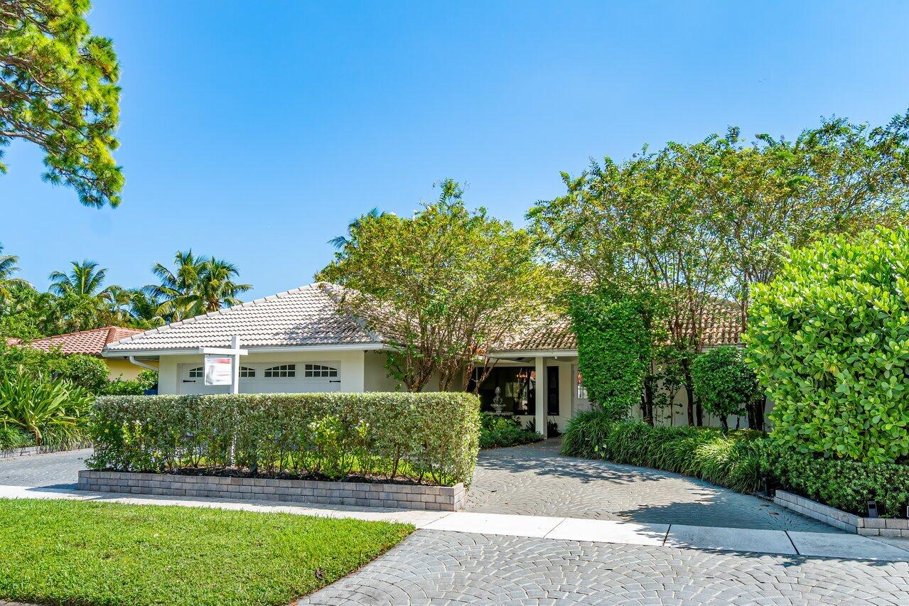 5660 Wind Drift Lane Boca Raton, FL 33433 - Photo 3 of 37 002-5660WindDriftLane-BocaRaton-FL-33433