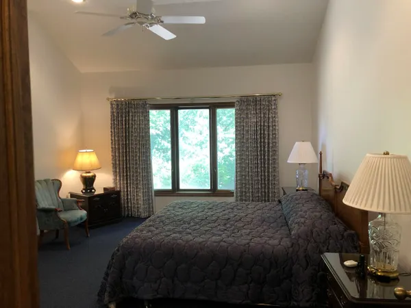 $375,000 | 1900 Terrace Drive, Newton, KS 67114