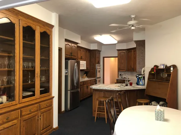 $375,000 | 1900 Terrace Drive, Newton, KS 67114