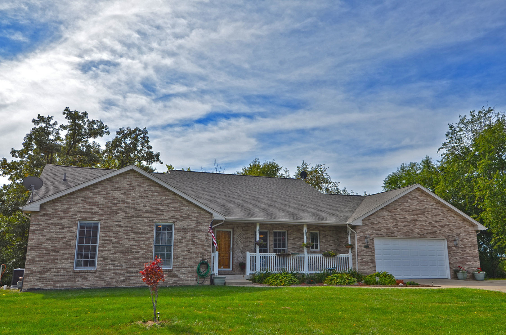 1974 North 3189th Road Ottawa, IL 61350 - Photo 1 of 34