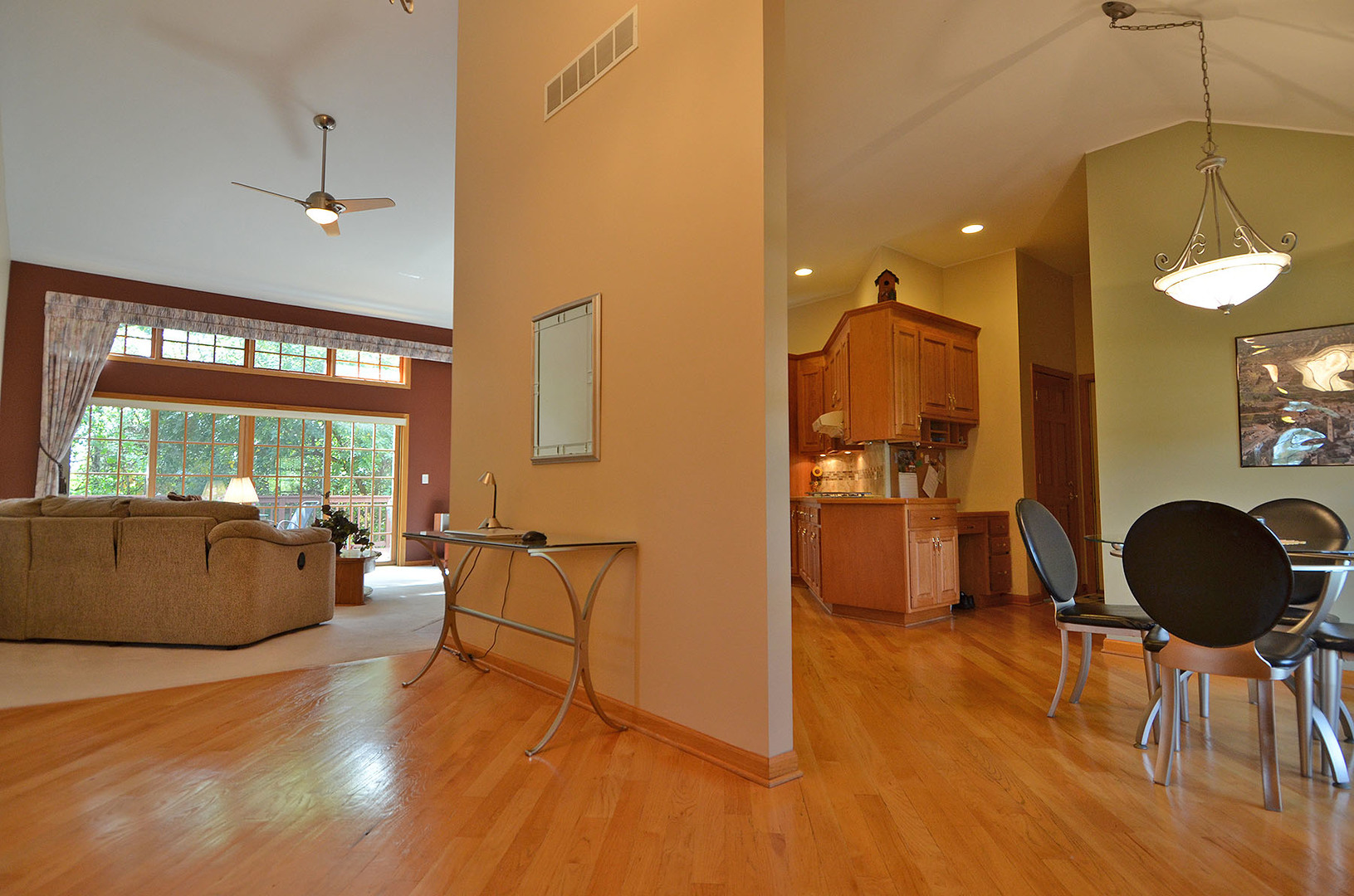1974 North 3189th Road Ottawa, IL 61350 - Photo 3 of 34
