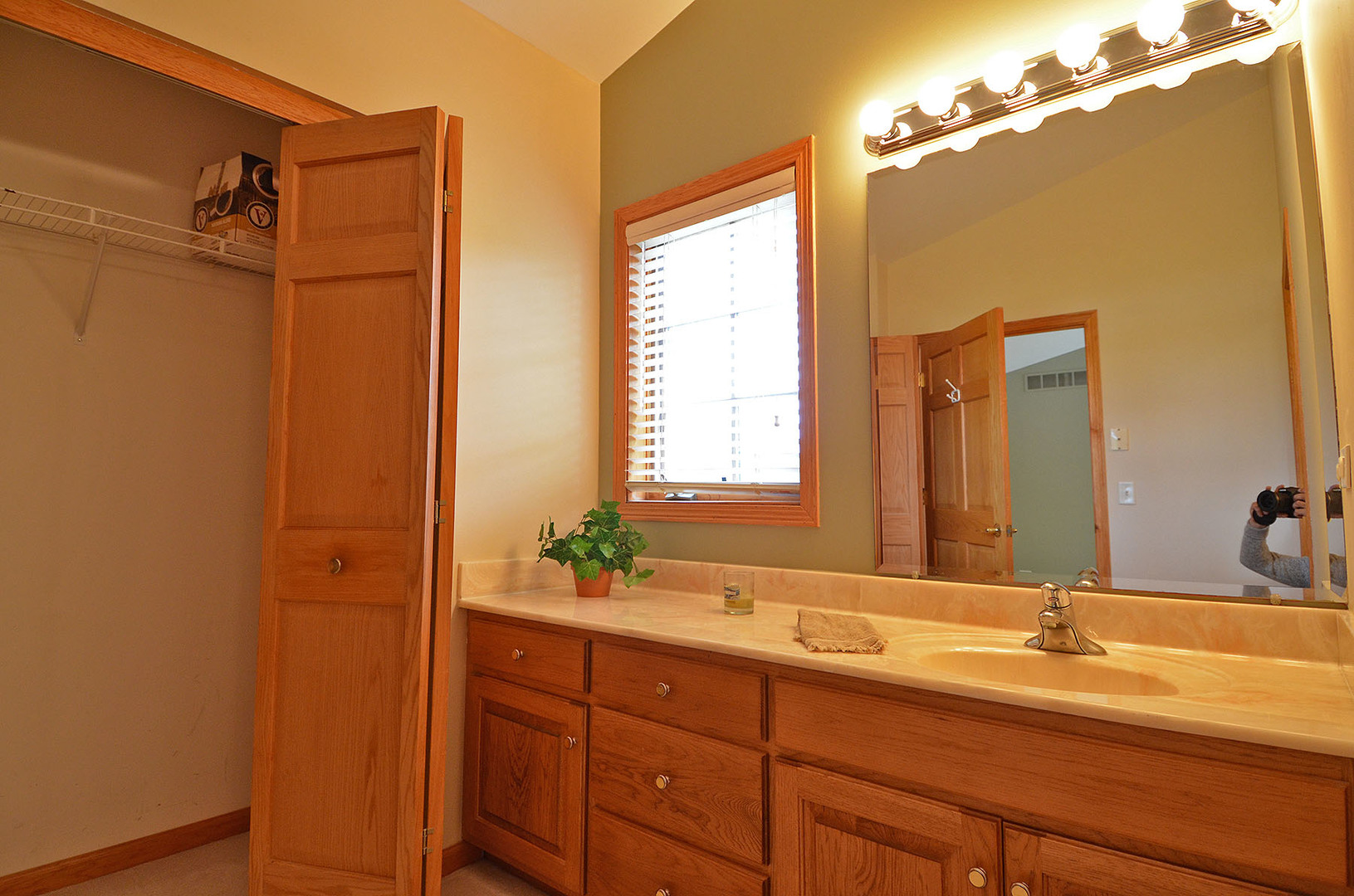 1974 North 3189th Road Ottawa, IL 61350 - Photo 24 of 34