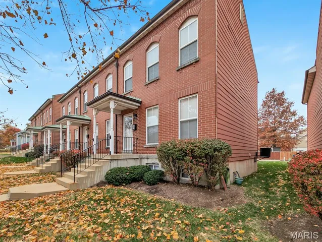 $269,900 | 3928 Folsom Avenue, St. Louis, MO 63110