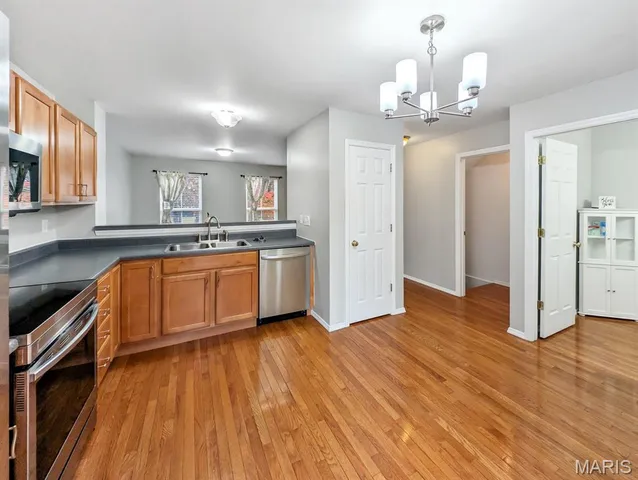 $269,900 | 3928 Folsom Avenue, St. Louis, MO 63110