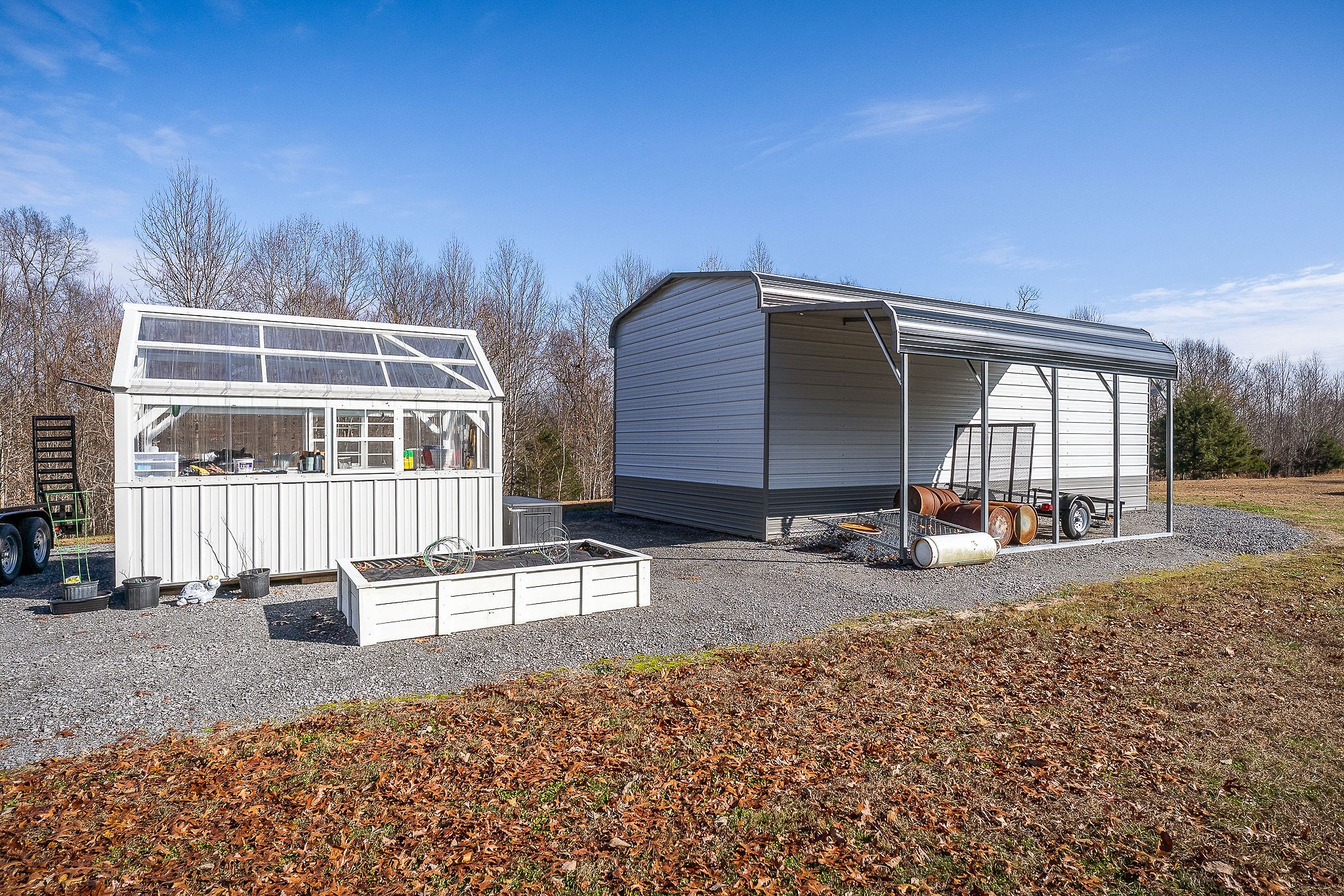 1772 South Fork Road Whitleyville, TN 38588 - Photo 35 of 38 a front view of a house with garden