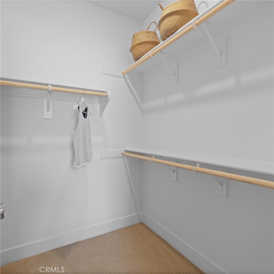 29602 Paseo Tranquilo Valencia, CA 91354 - Photo 27 of 43 a view of small space