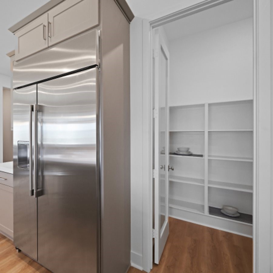 29602 Paseo Tranquilo Valencia, CA 91354 - Photo 4 of 43 a refrigerator freezer sitting in a kitchen